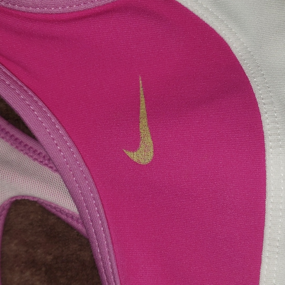 NIKE SPORTS CROPPED TANK TOP  IN SIZE S - Picture 2 of 5